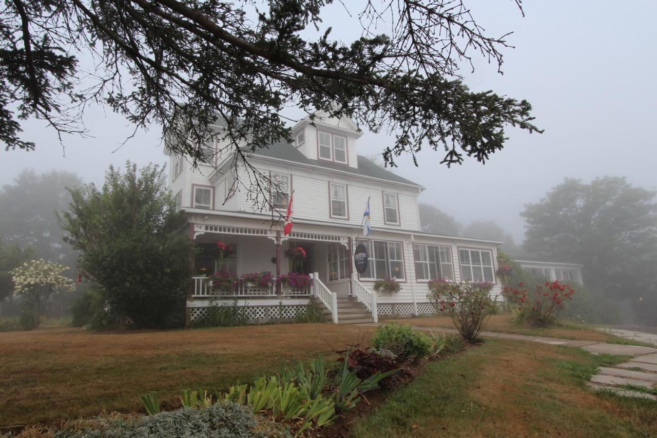 Harbourview 4* Smiths Cove